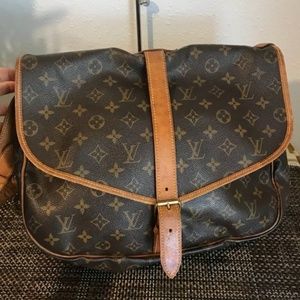 100% Authentic Louis Vuitton Saumur Monogram 35